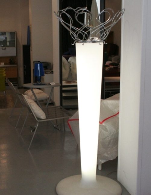 Floor light - Coat Hanger